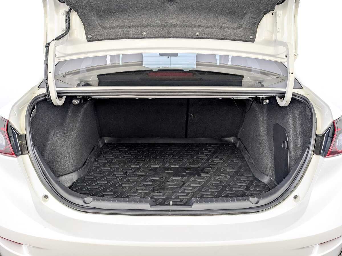 Mazda 3, 2015 - Фото №9