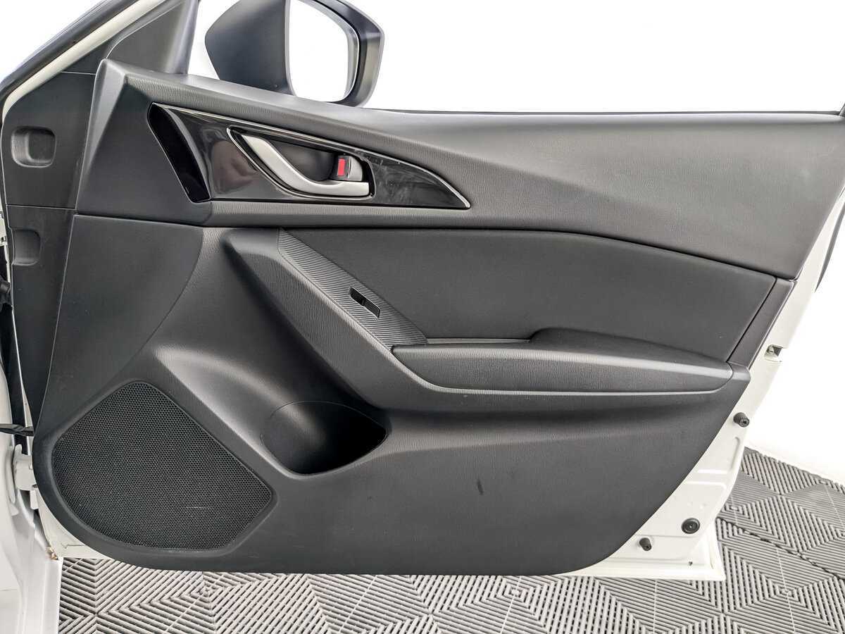 Mazda 3, 2015 - Фото №23