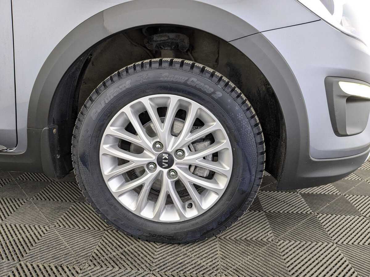 Kia Rio X-Line, 2020 - Фото №11