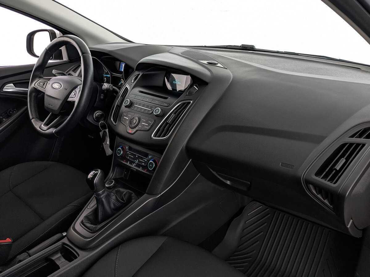 Ford Focus, 2019 - Фото №11