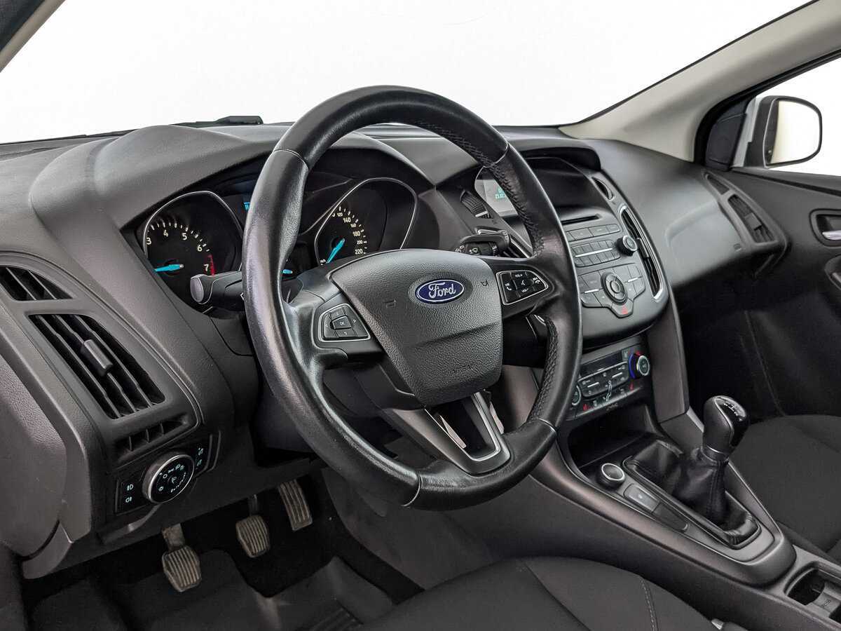 Ford Focus, 2019 - Фото №13