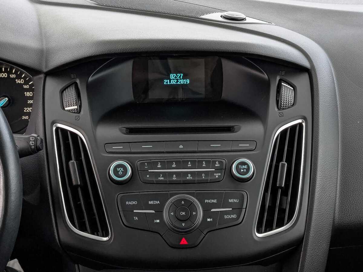 Ford Focus, 2019 - Фото №15