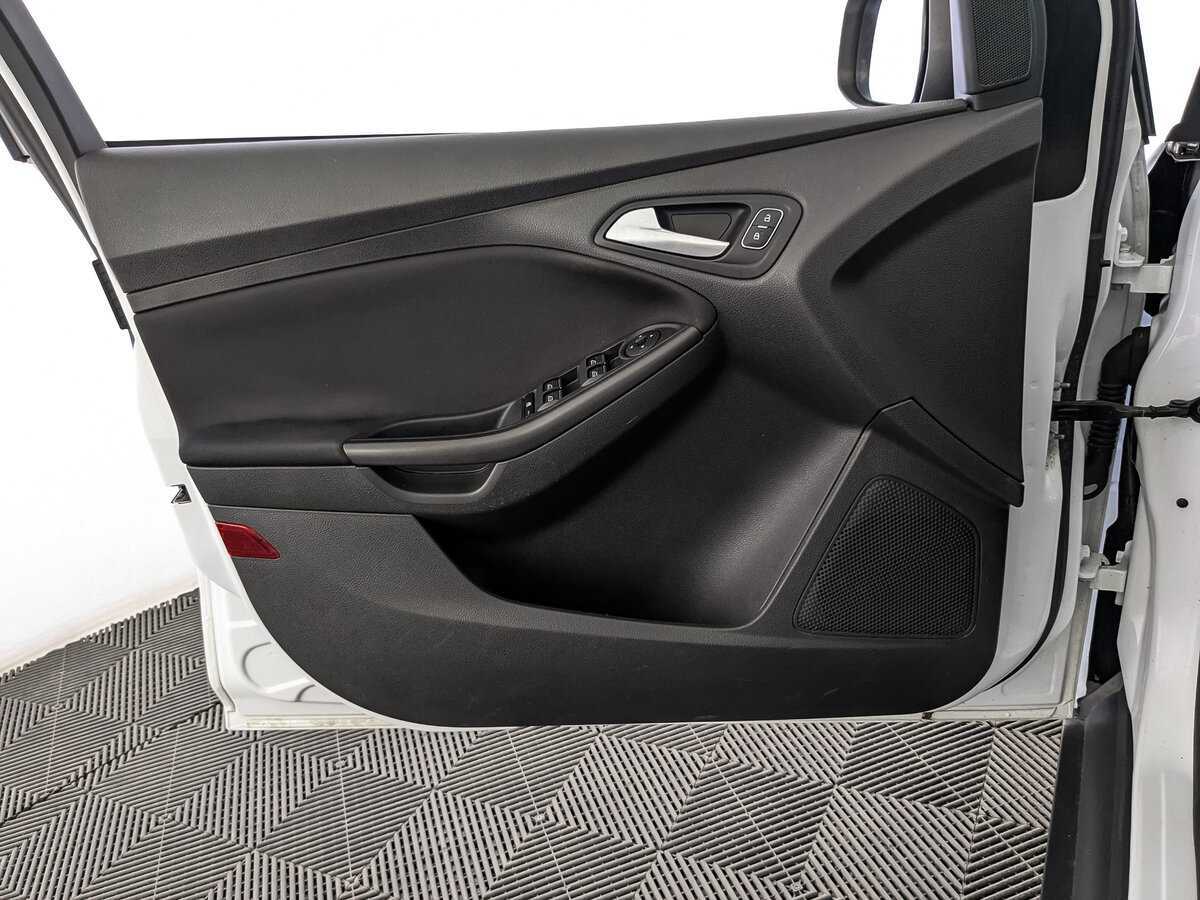 Ford Focus, 2019 - Фото №17