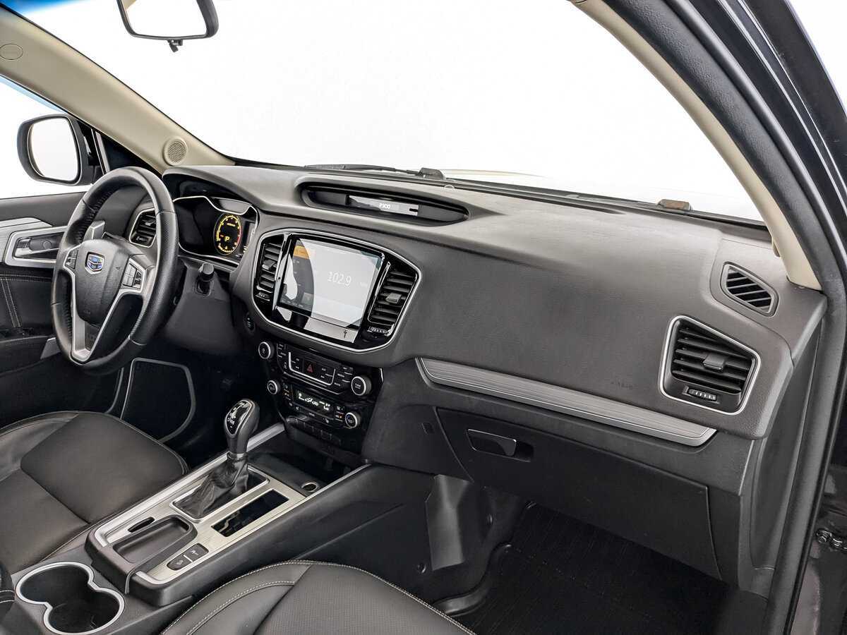 Geely Emgrand X7, 2018 - Фото №10