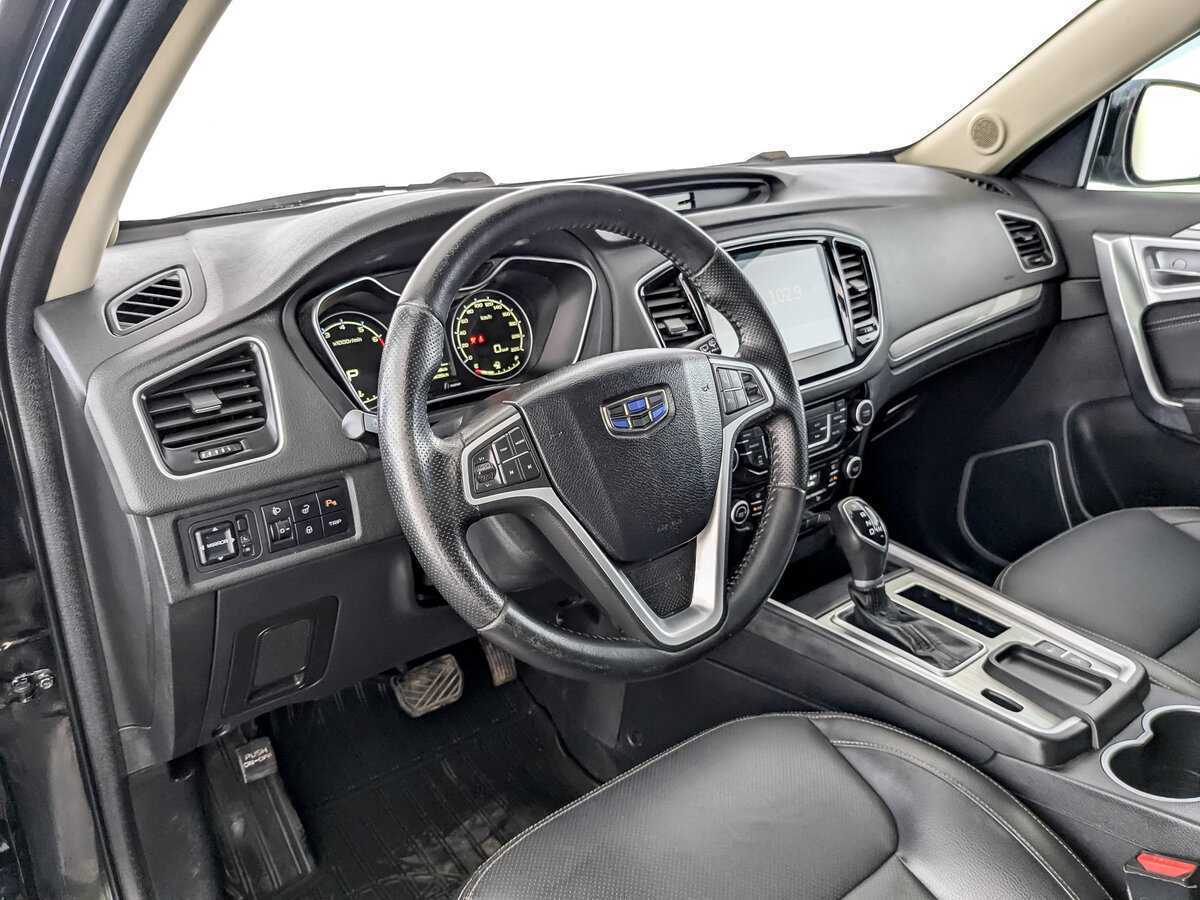Geely Emgrand X7, 2018 - Фото №15