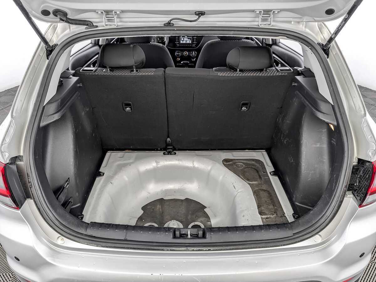 Kia Rio X-Line, 2020 - Фото №9