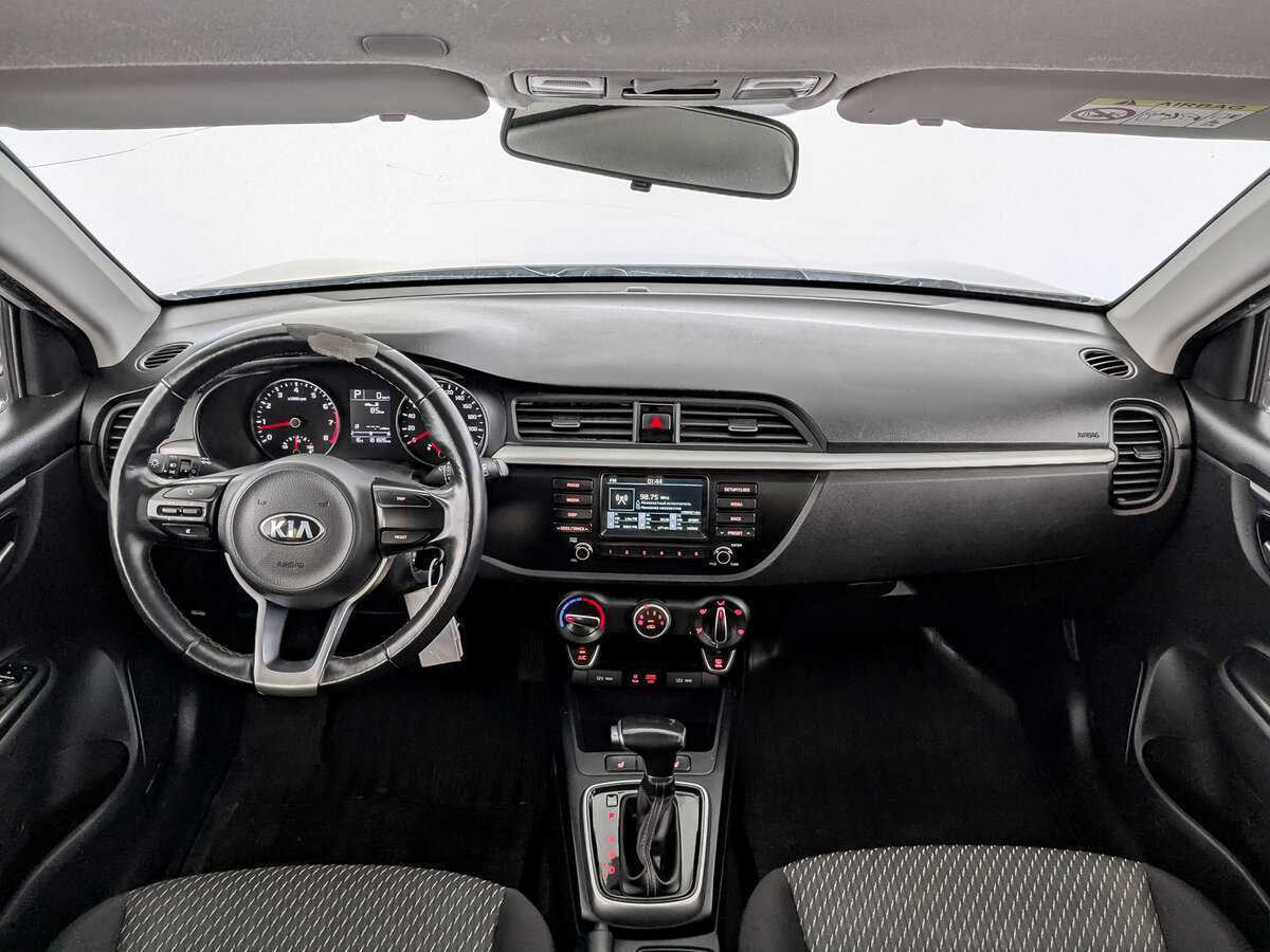 Kia Rio X-Line, 2020 - Фото №13