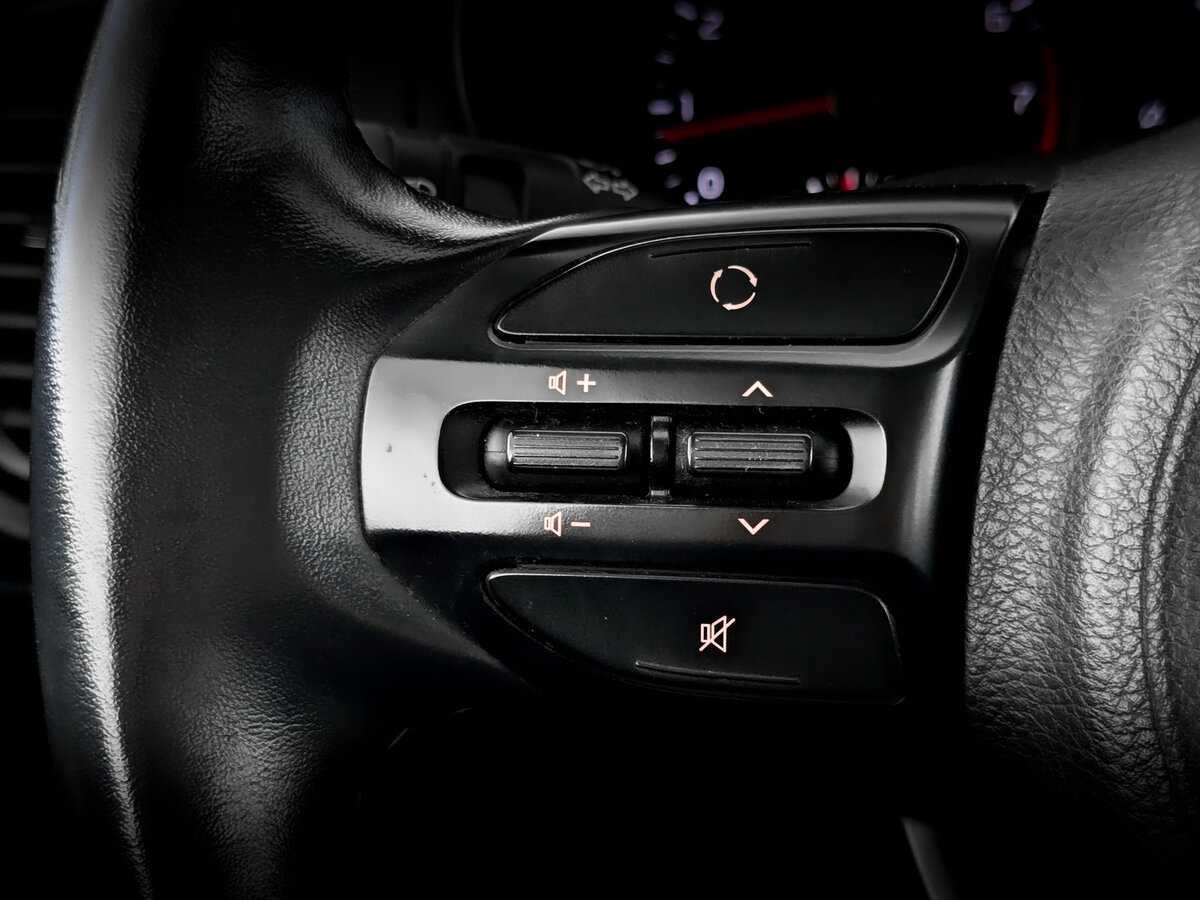 Kia Rio X-Line, 2020 - Фото №23