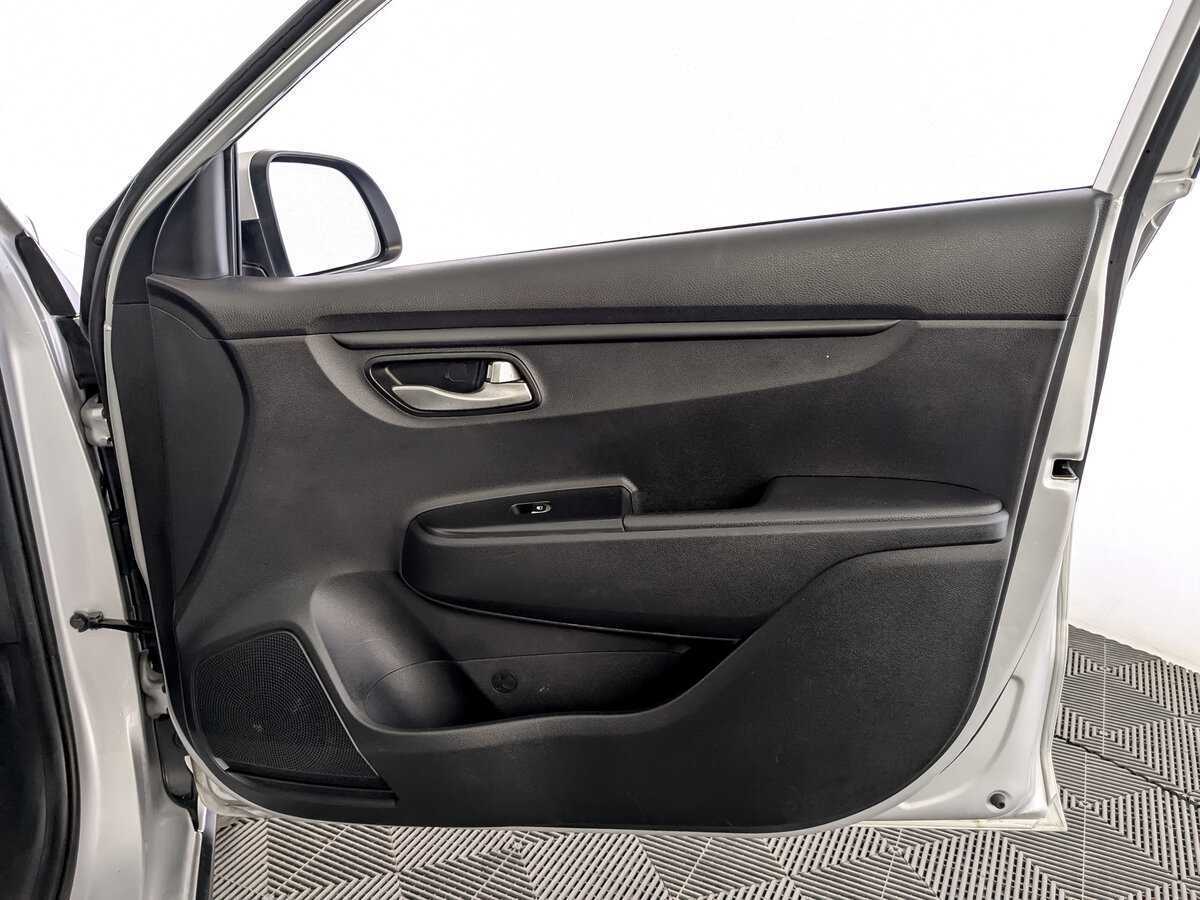 Kia Rio X-Line, 2020 - Фото №22