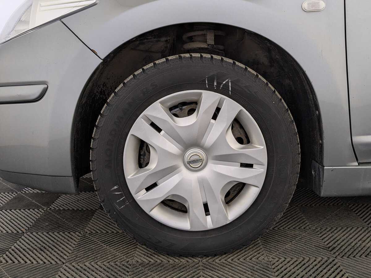 Nissan Tiida, 2013 - Фото №11