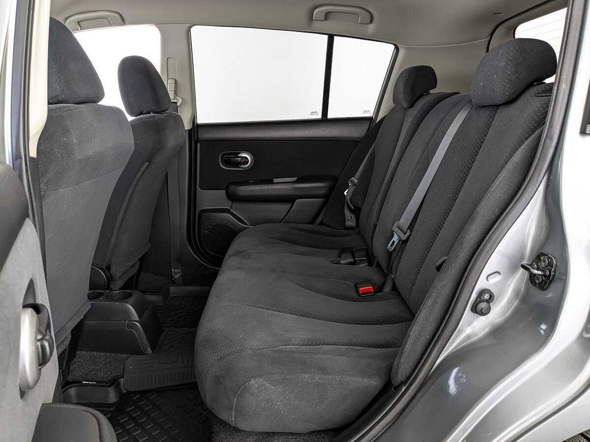 Nissan Tiida, 2013 - Фото №17