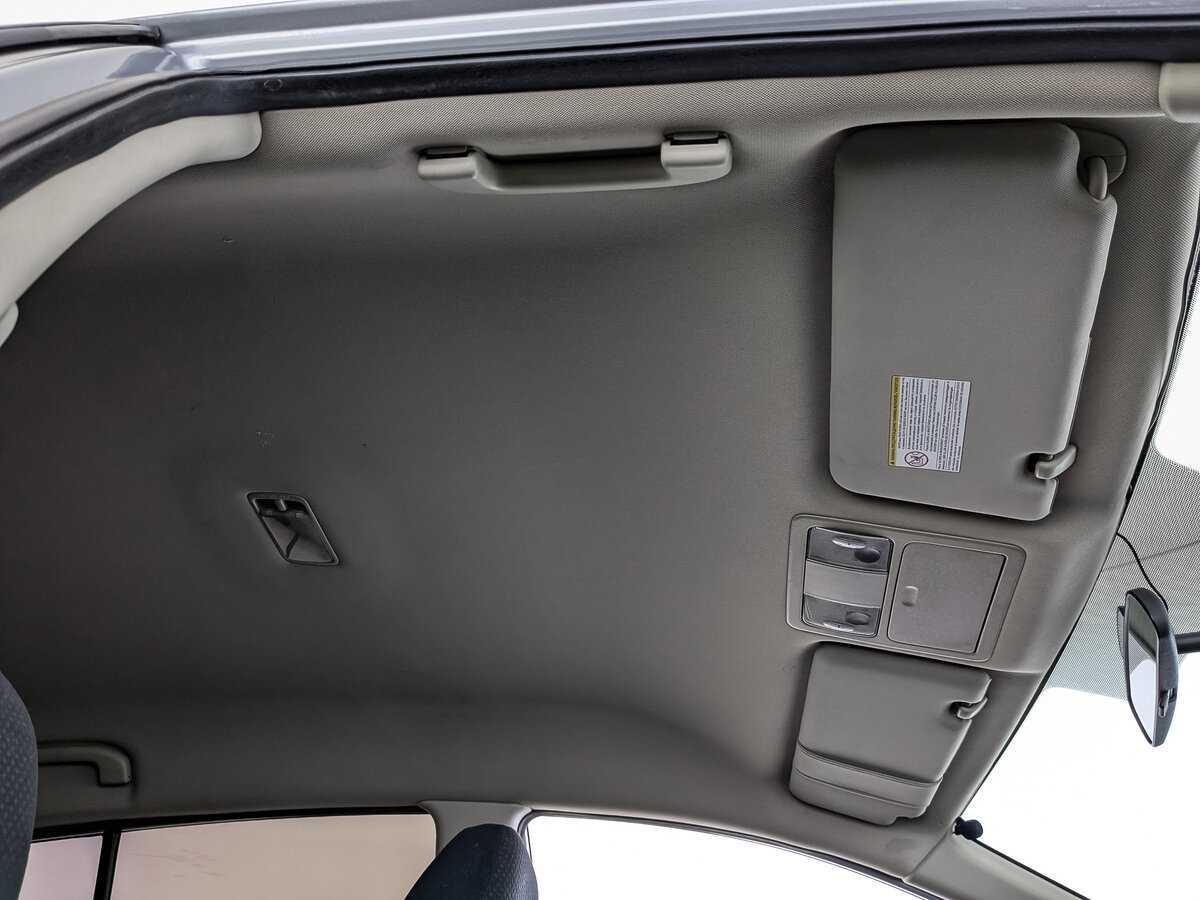 Nissan Tiida, 2013 - Фото №22