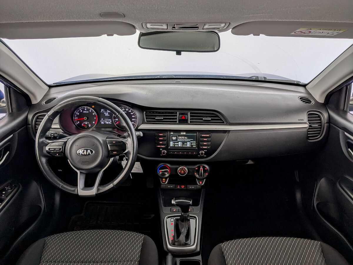 Kia Rio X-Line, 2020 - Фото №13