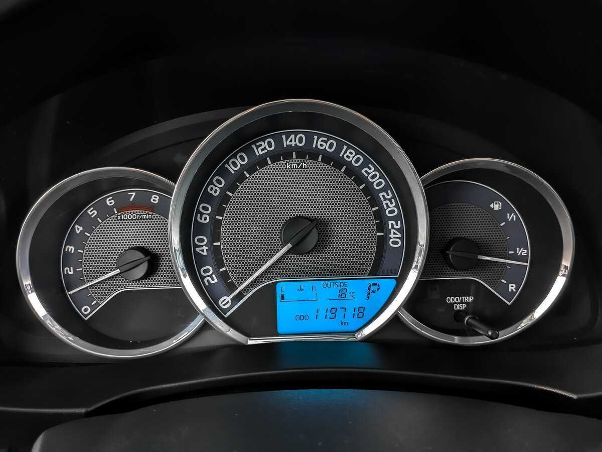 Toyota Corolla, 2014 - Фото №13