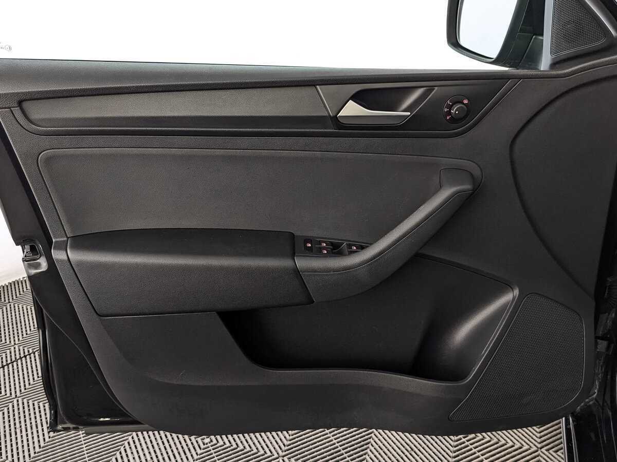 Volkswagen Polo, 2020 - Фото №17