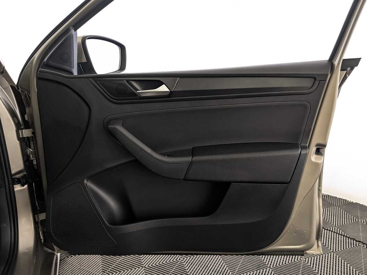 Volkswagen Polo, 2020 - Фото №24