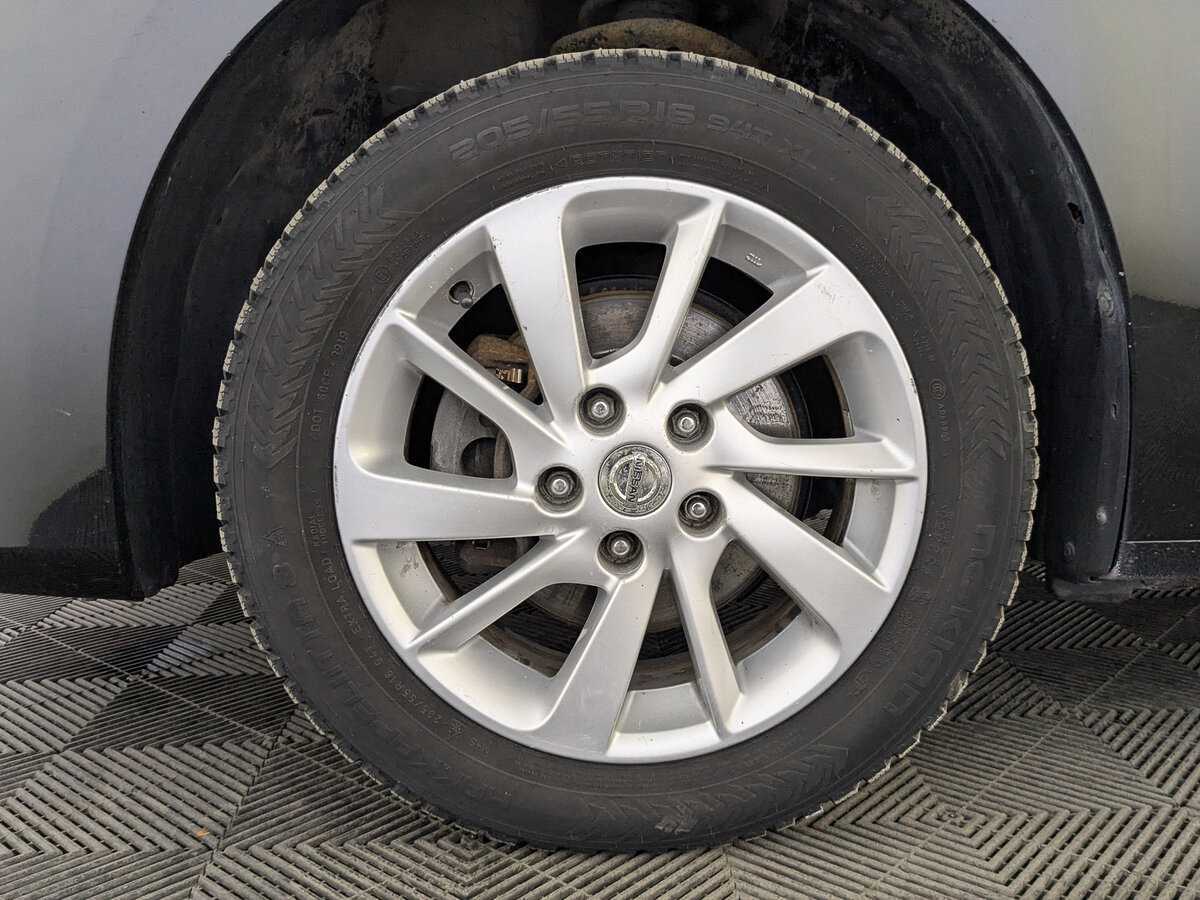 Nissan Sentra, 2014 - Фото №11