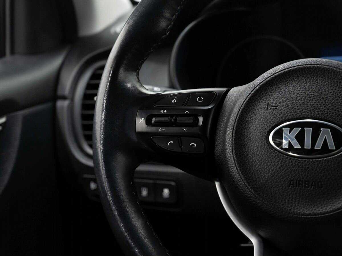 Kia Rio X-Line, 2020 - Фото №16