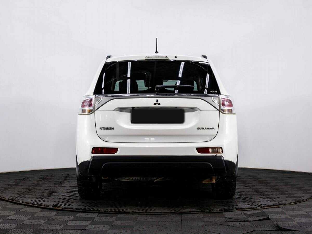 Mitsubishi Outlander, 2012 - Фото №4