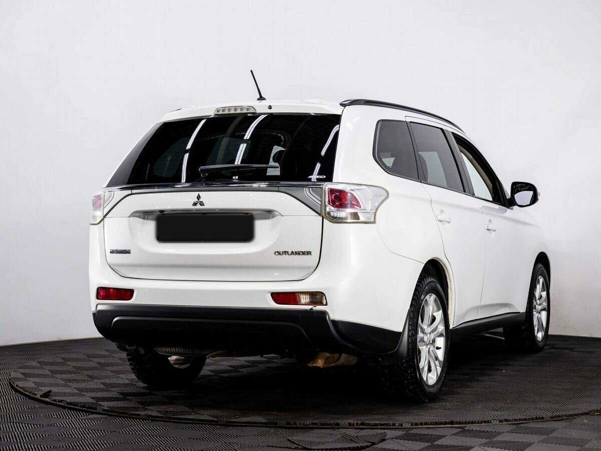 Mitsubishi Outlander, 2012 - Фото №5