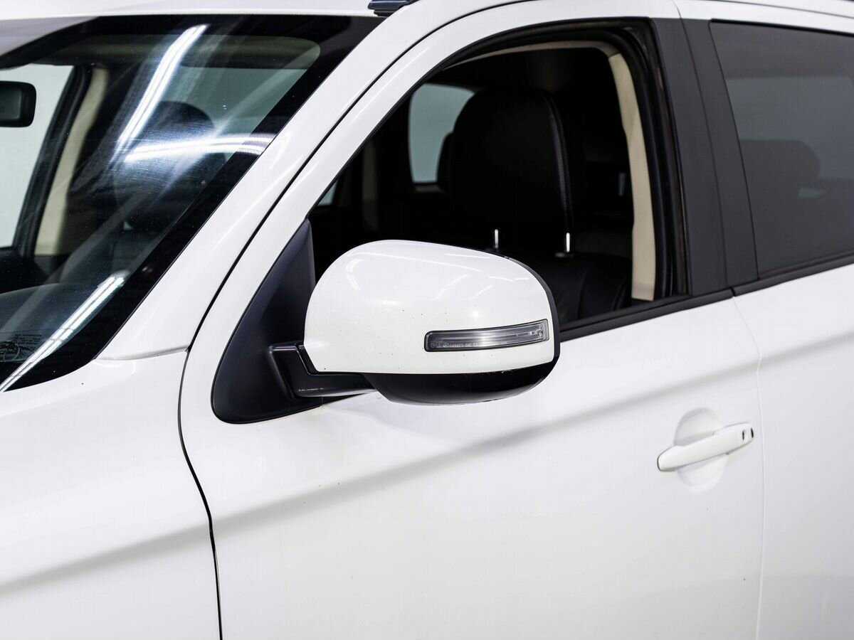 Mitsubishi Outlander, 2012 - Фото №6