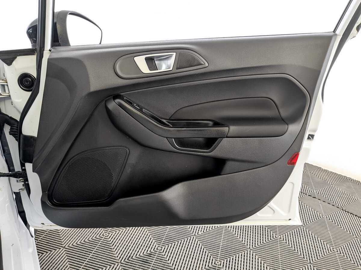 Ford Fiesta, 2017 - Фото №22