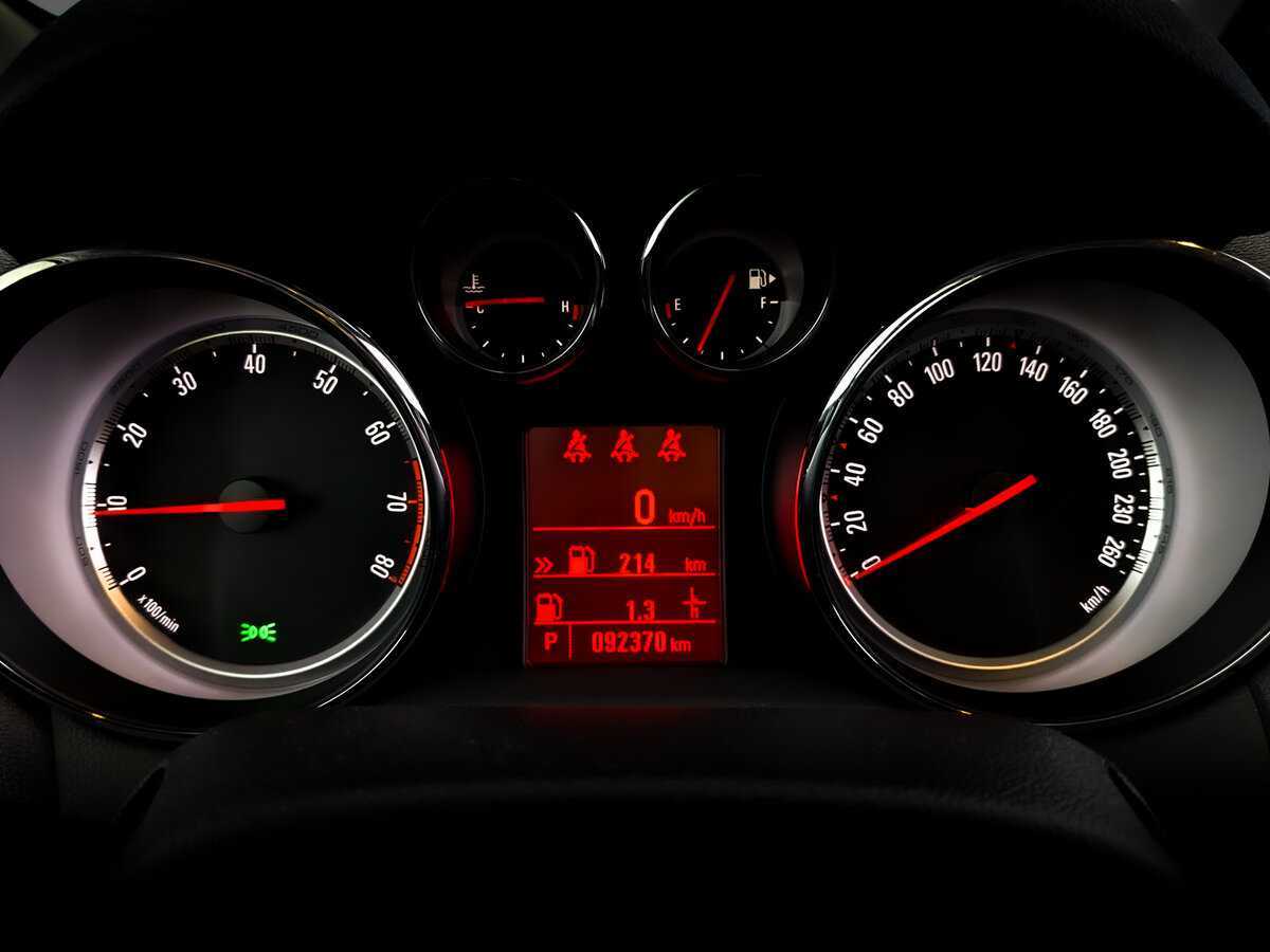 Opel Mokka, 2013 - Фото №12