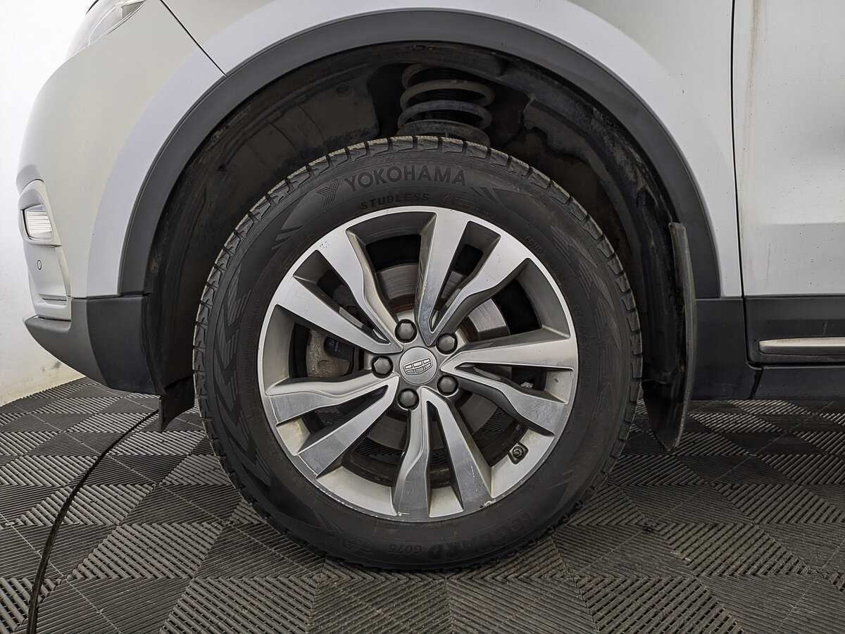 Geely Atlas, 2019 - Фото №11