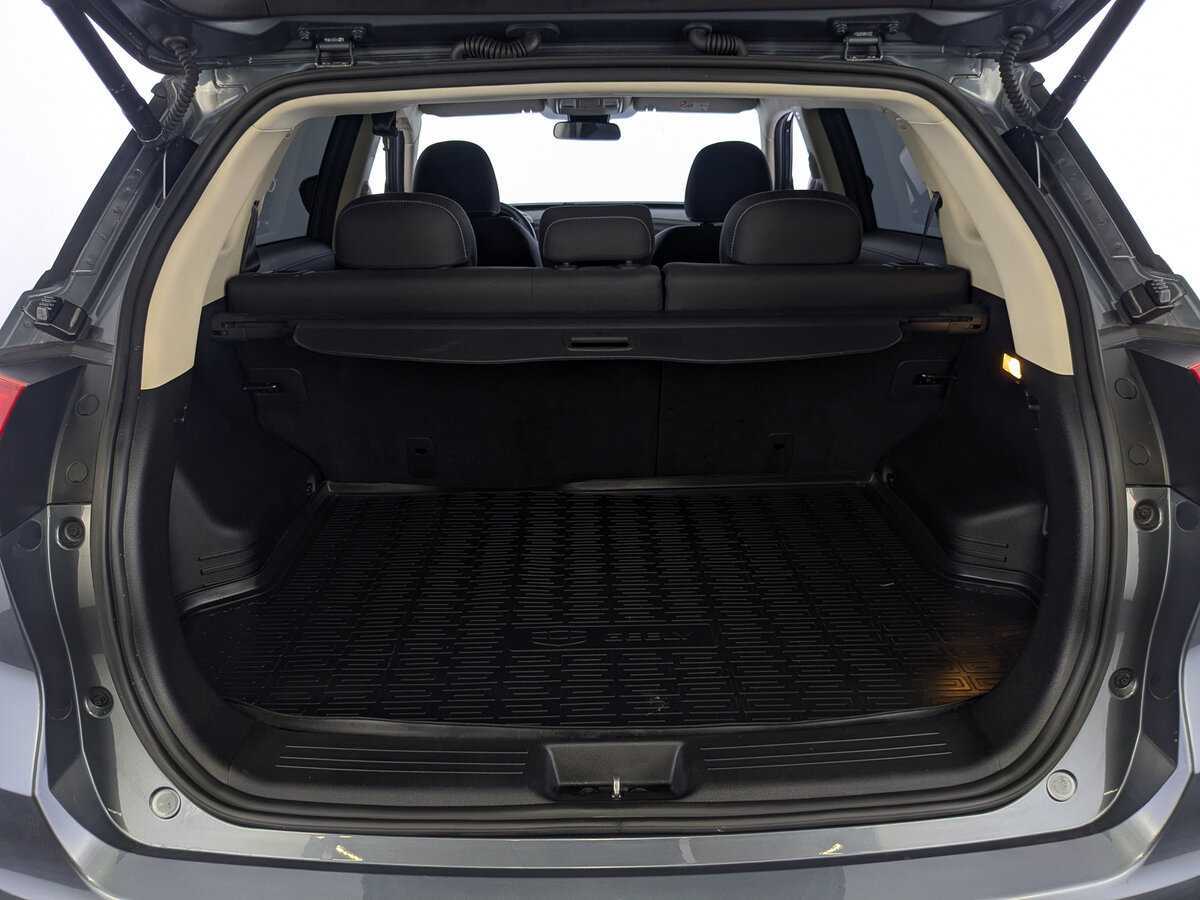 Geely Atlas, 2019 - Фото №9