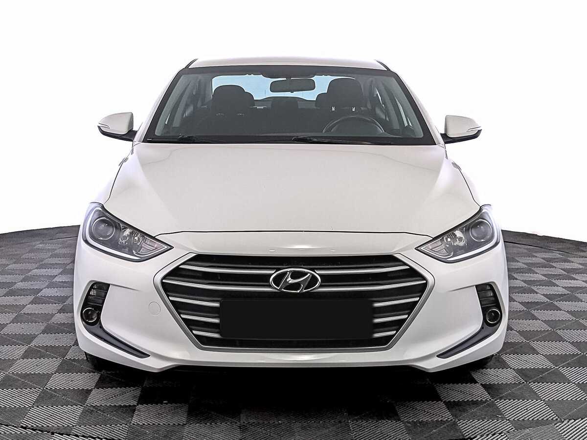 Hyundai Elantra, 2018 - Фото №1