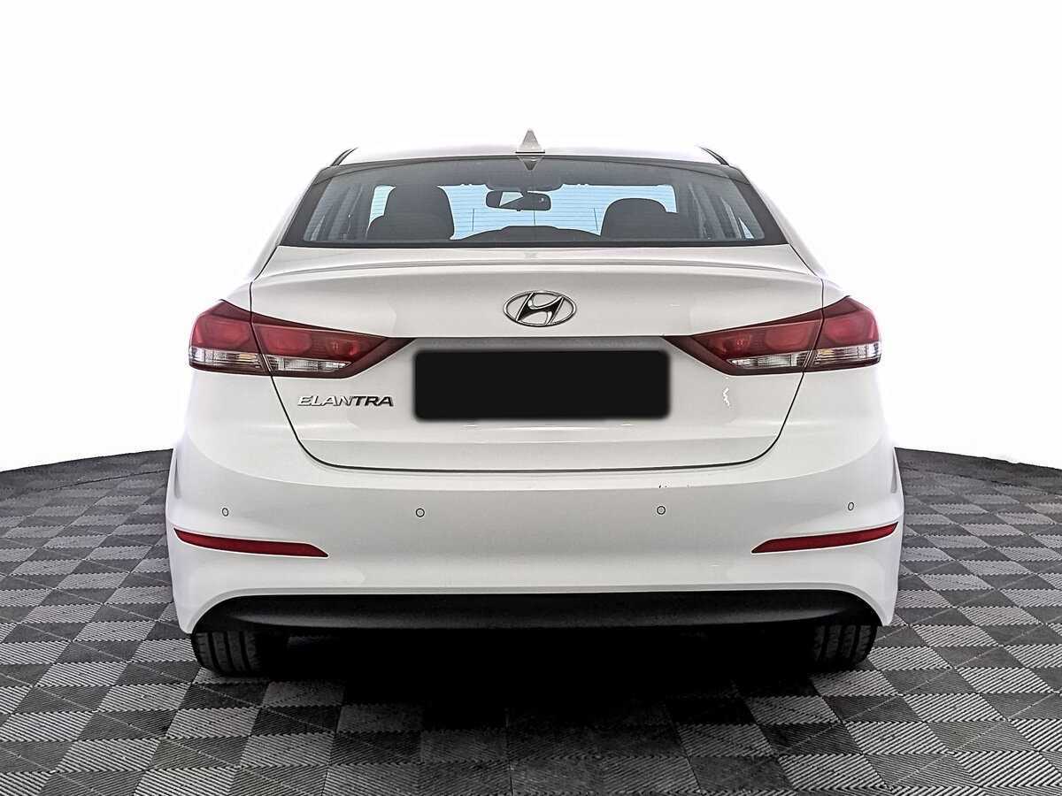 Hyundai Elantra, 2018 - Фото №5