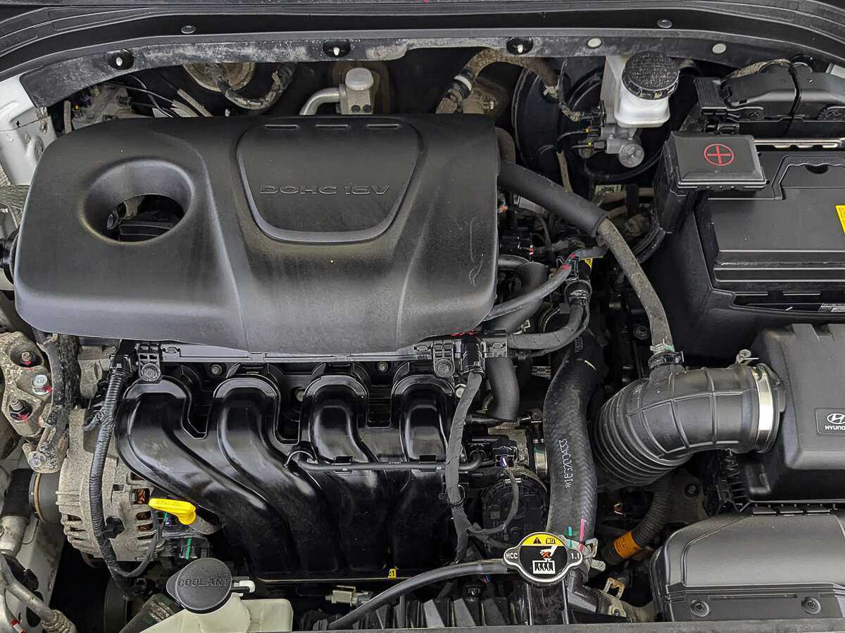 Hyundai Elantra, 2018 - Фото №8