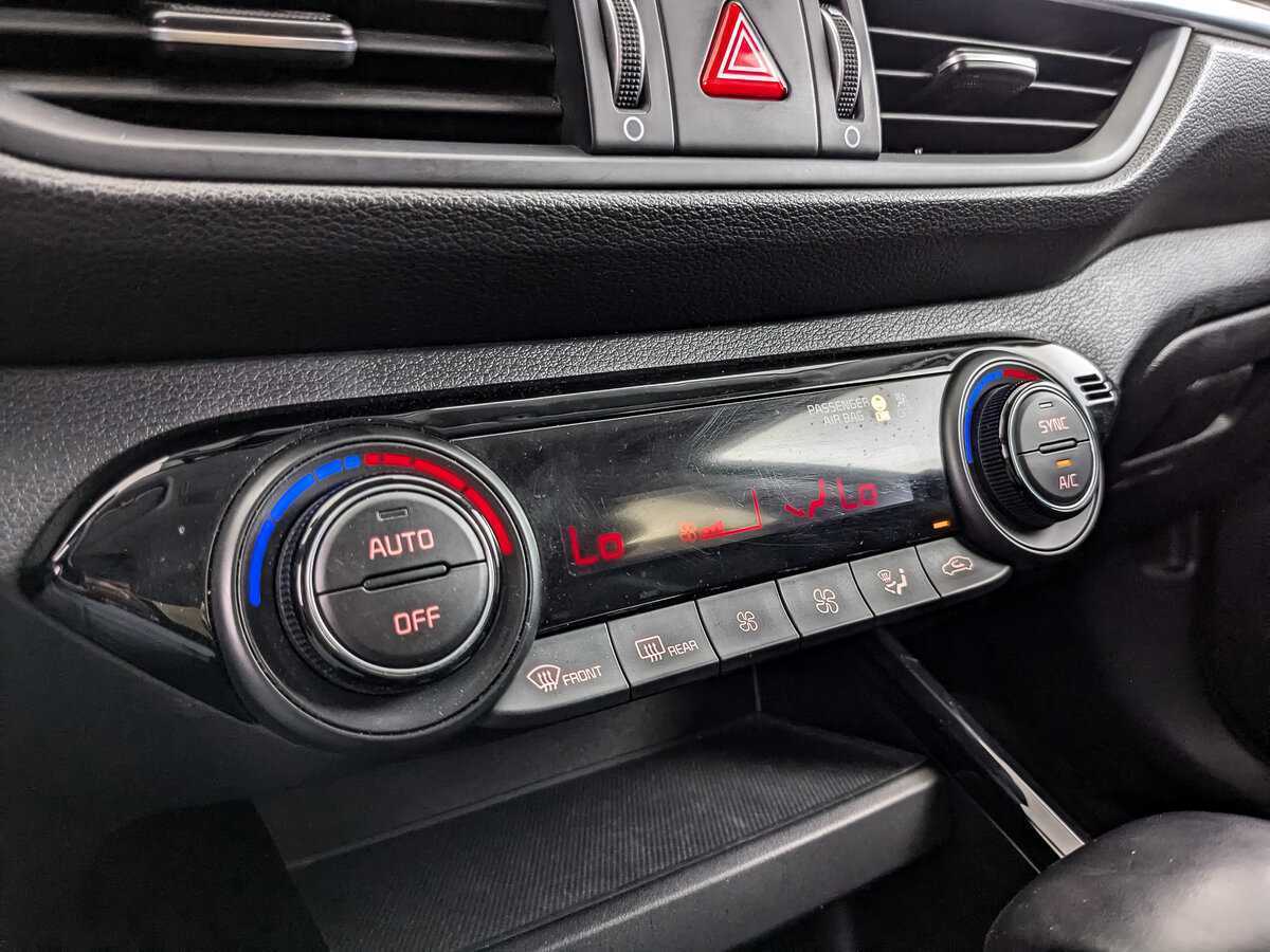 Kia Cerato, 2020 - Фото №18