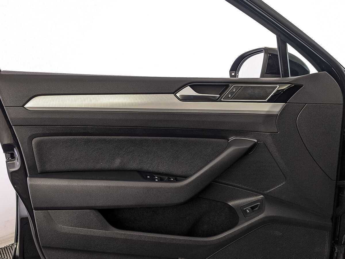 Volkswagen Passat, 2016 - Фото №18