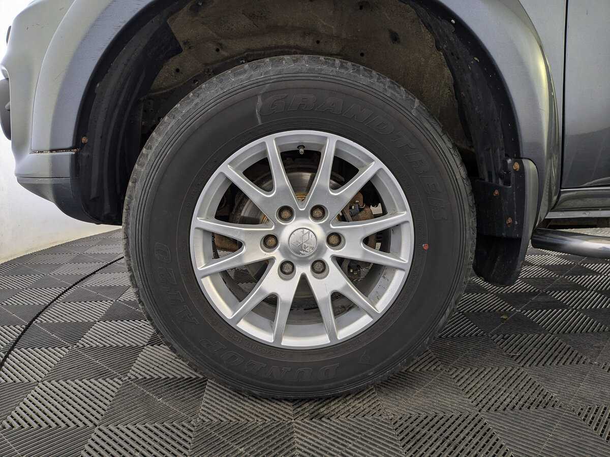 Mitsubishi Pajero Sport, 2013 - Фото №11