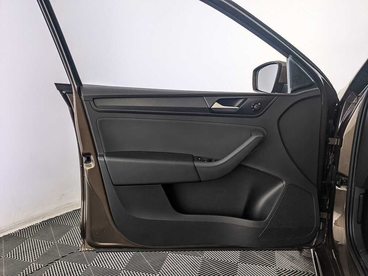 Volkswagen Polo, 2020 - Фото №15