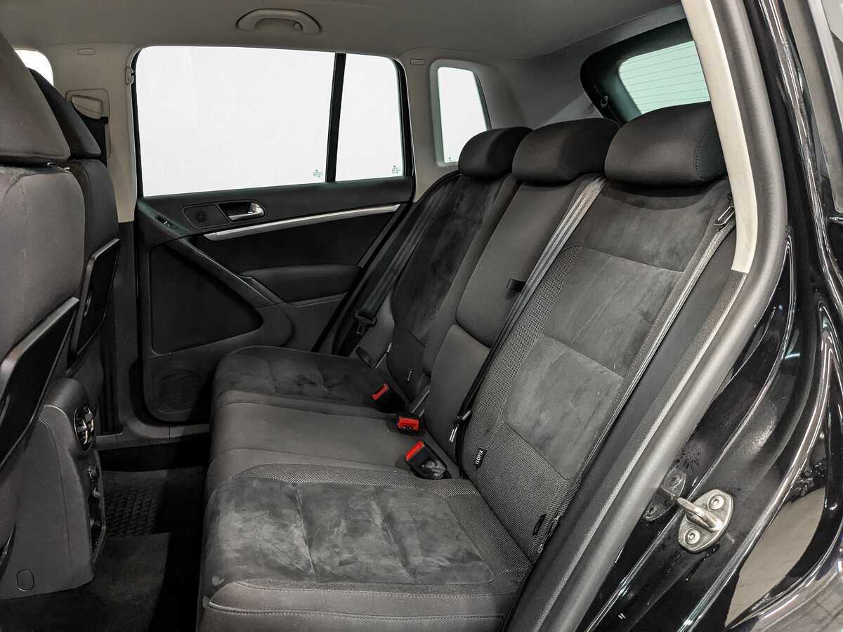 Volkswagen Tiguan, 2015 - Фото №17
