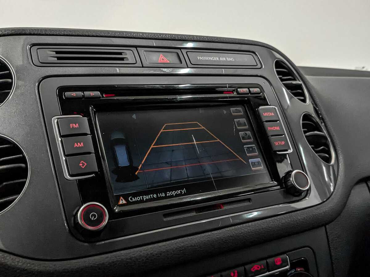 Volkswagen Tiguan, 2015 - Фото №24