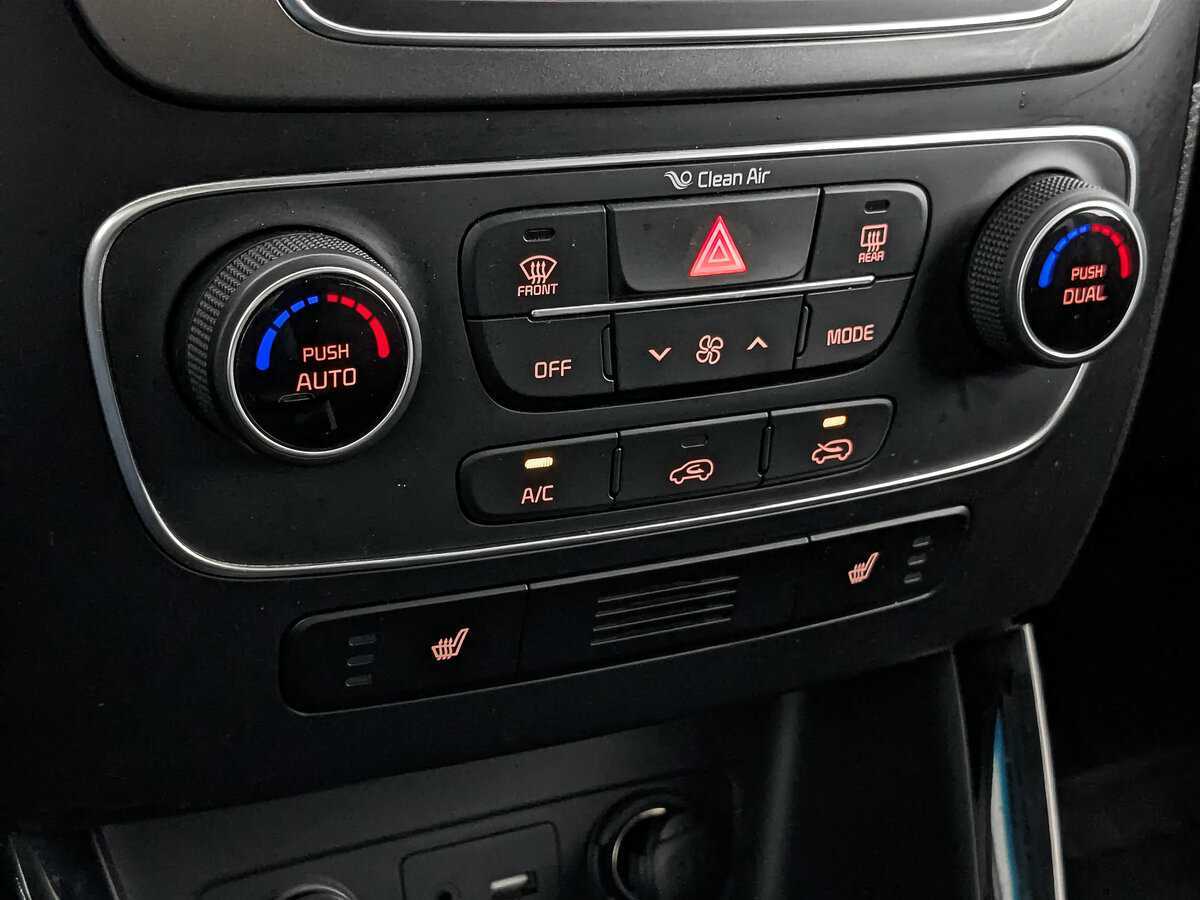 Kia Sorento, 2018 - Фото №20