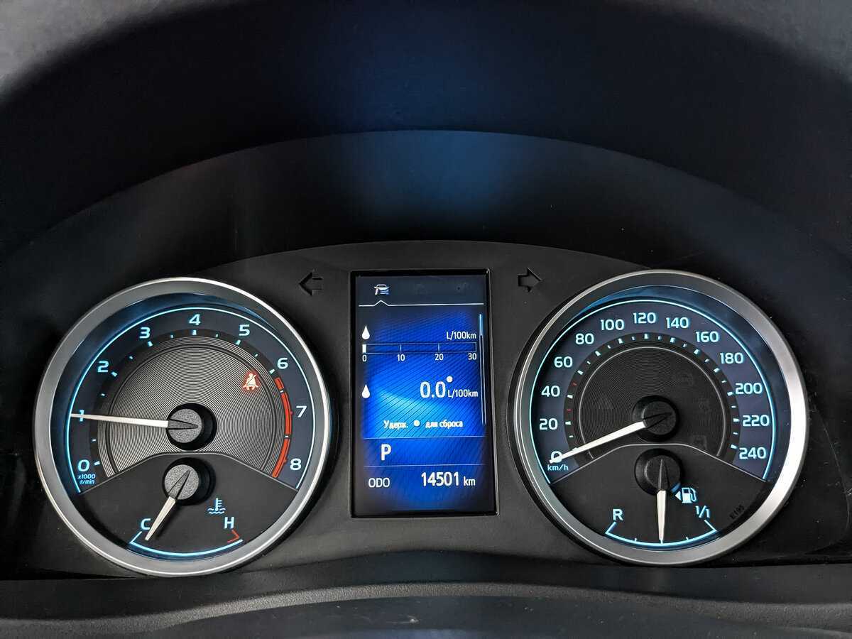 Toyota Corolla, 2017 - Фото №15