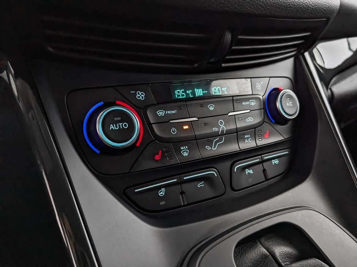 Ford Kuga, 2019 - Фото №18