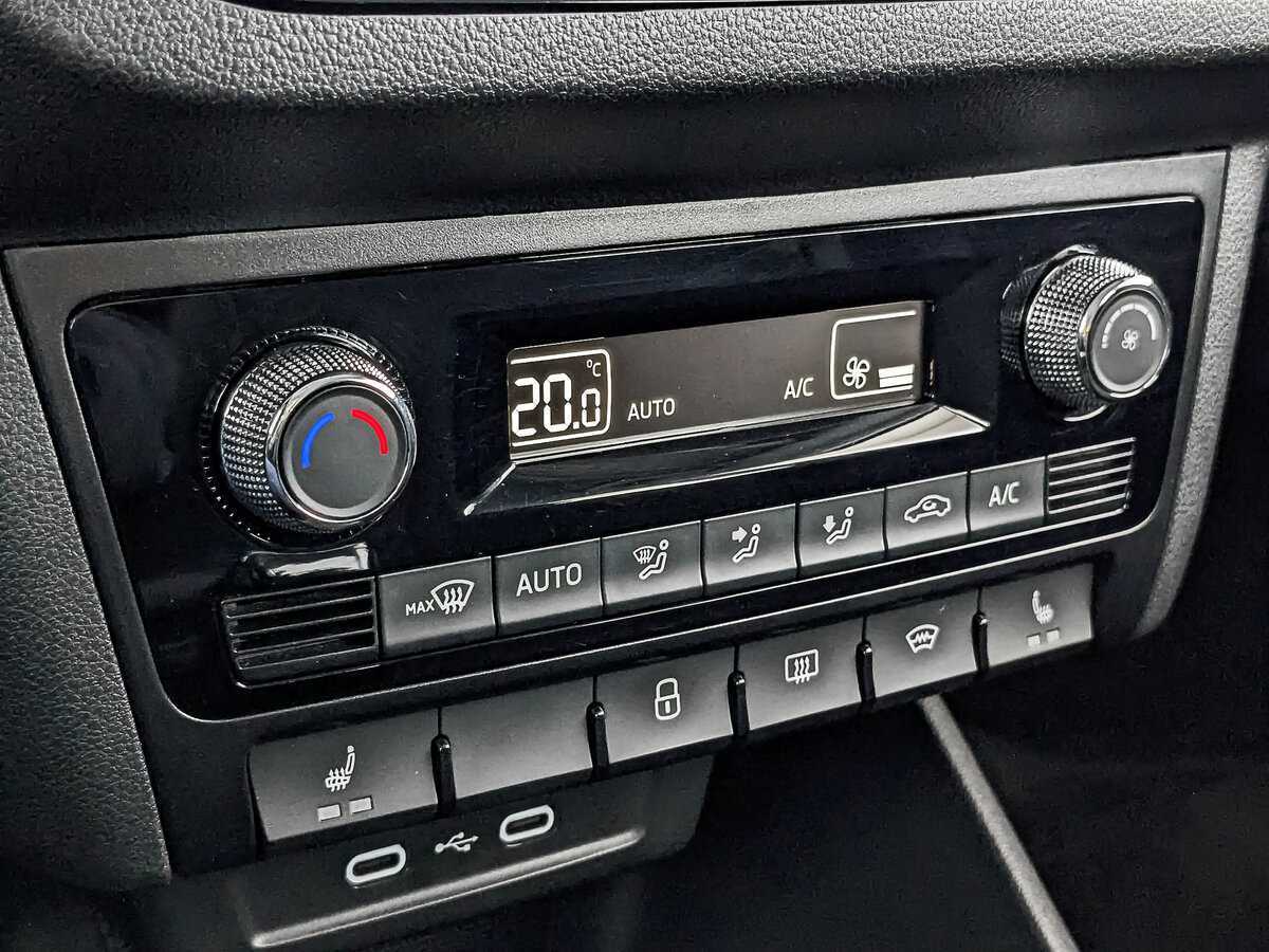 Skoda Rapid, 2020 - Фото №19