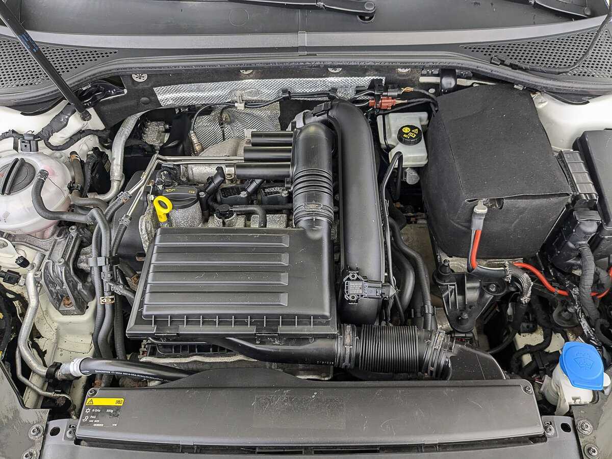 Volkswagen Passat, 2017 - Фото №8