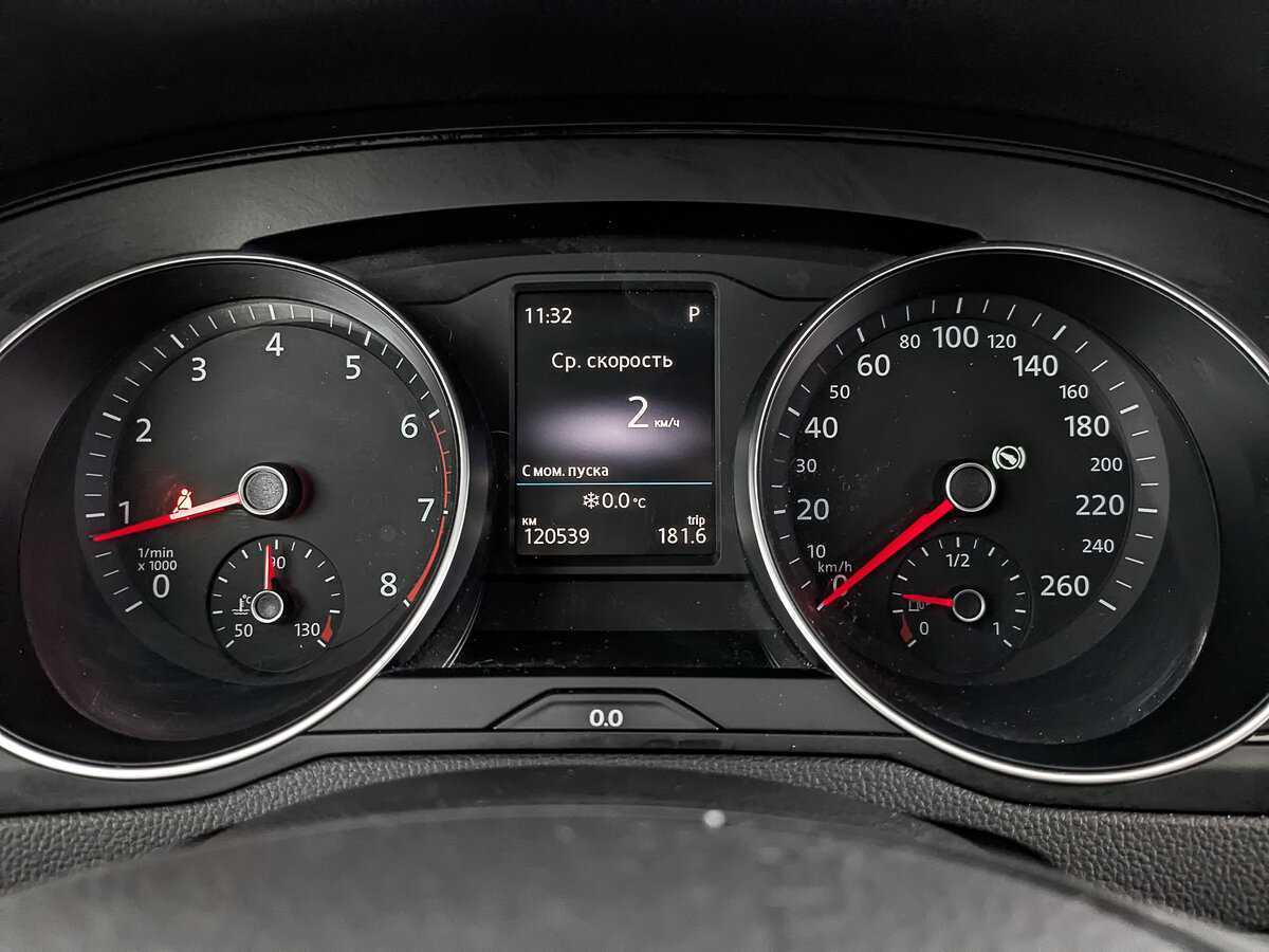 Volkswagen Passat, 2017 - Фото №15