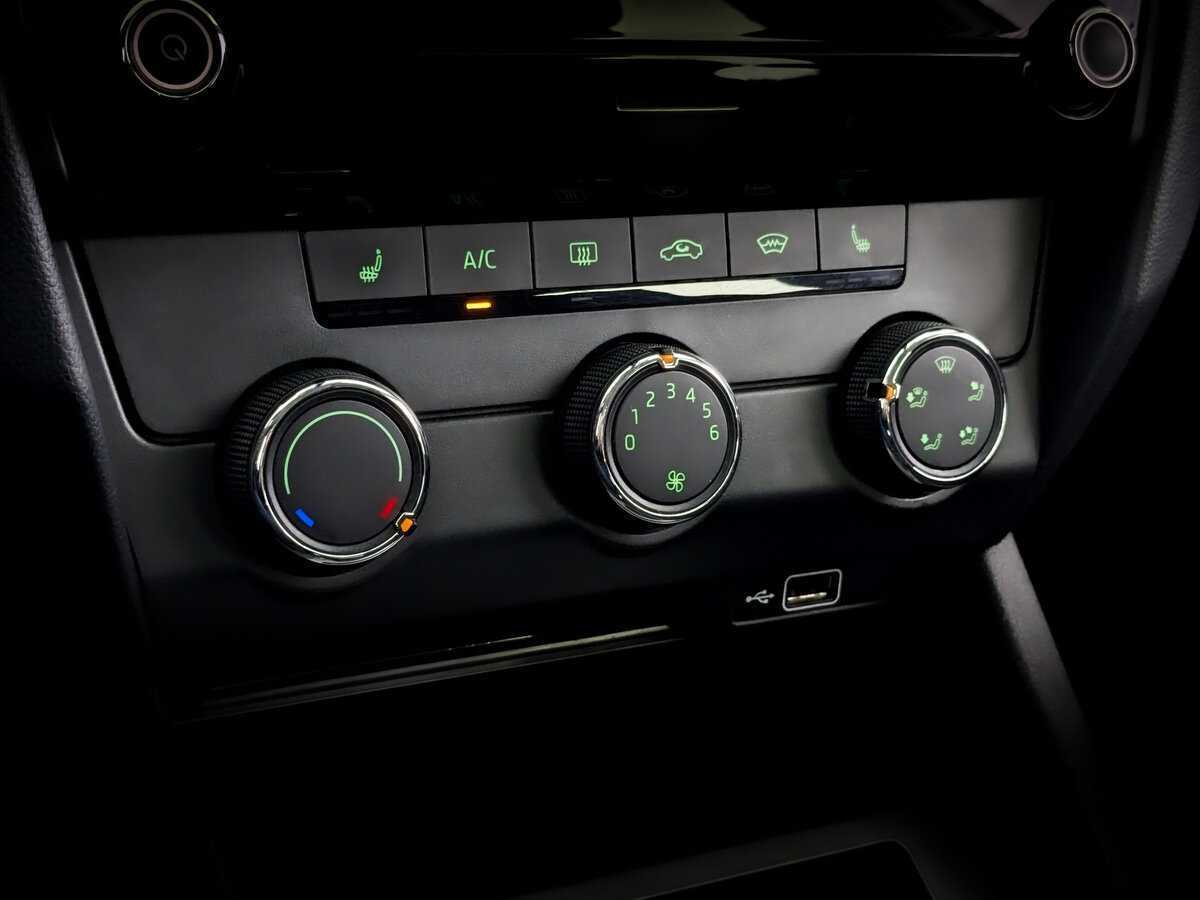 Skoda Octavia, 2019 - Фото №24