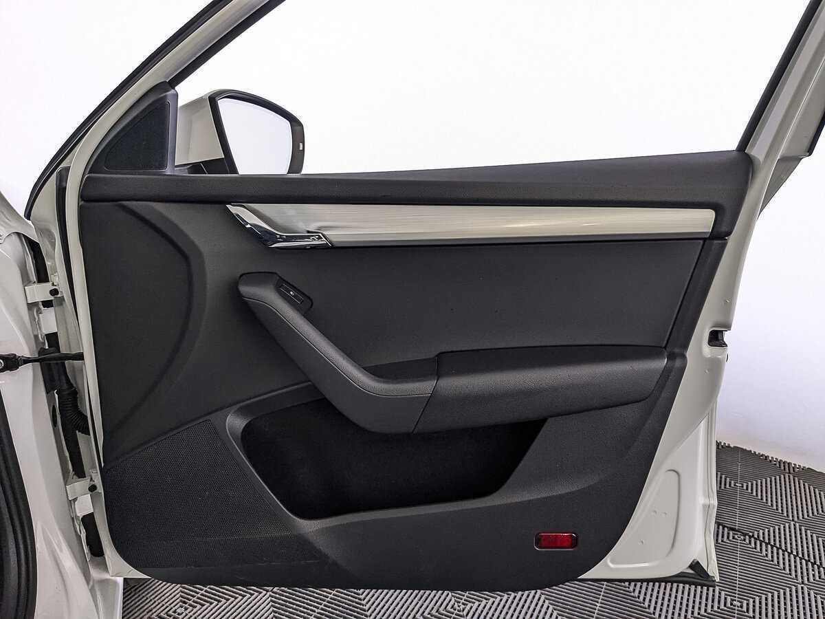 Skoda Octavia, 2019 - Фото №23