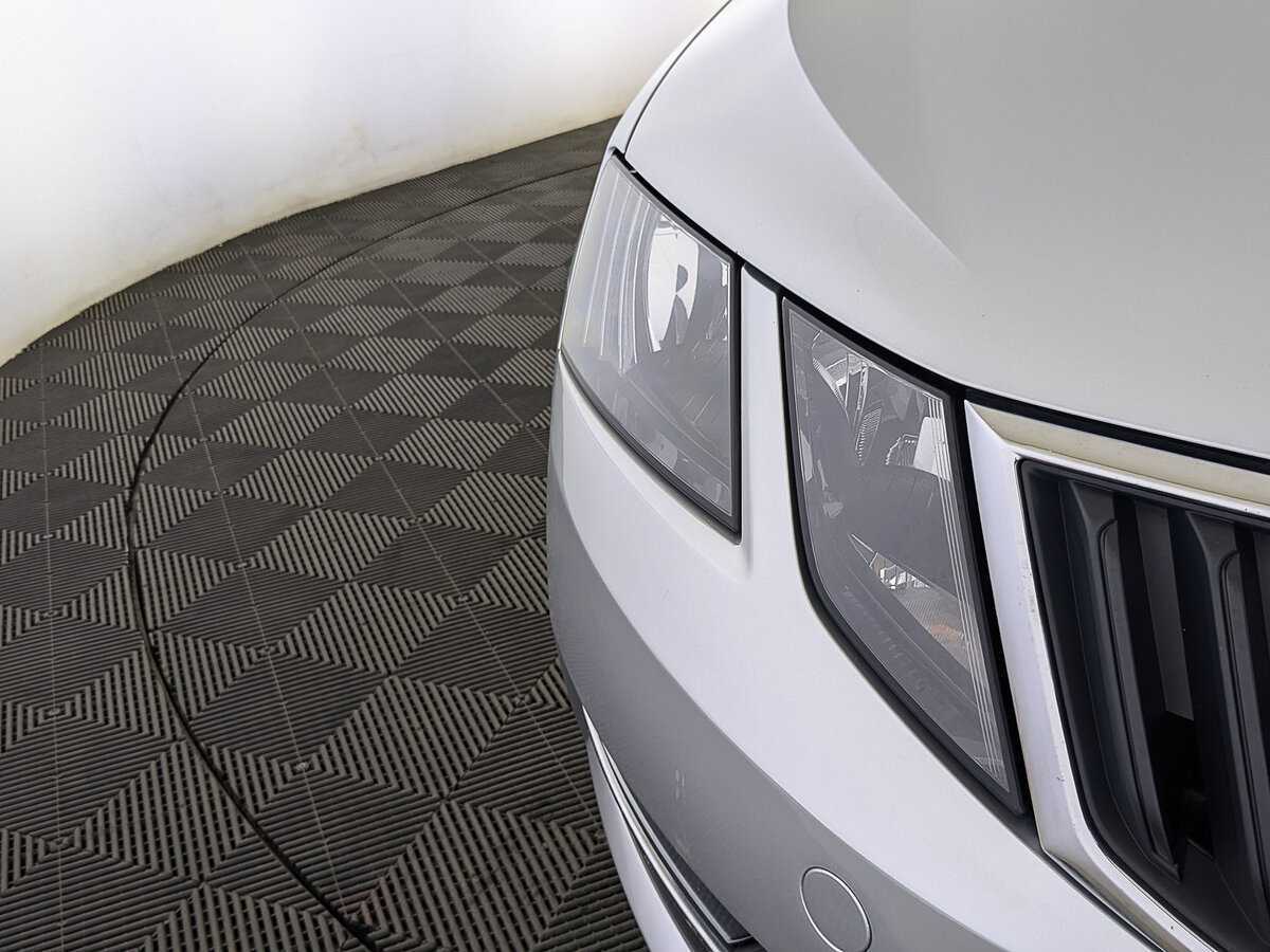 Skoda Octavia, 2018 - Фото №10