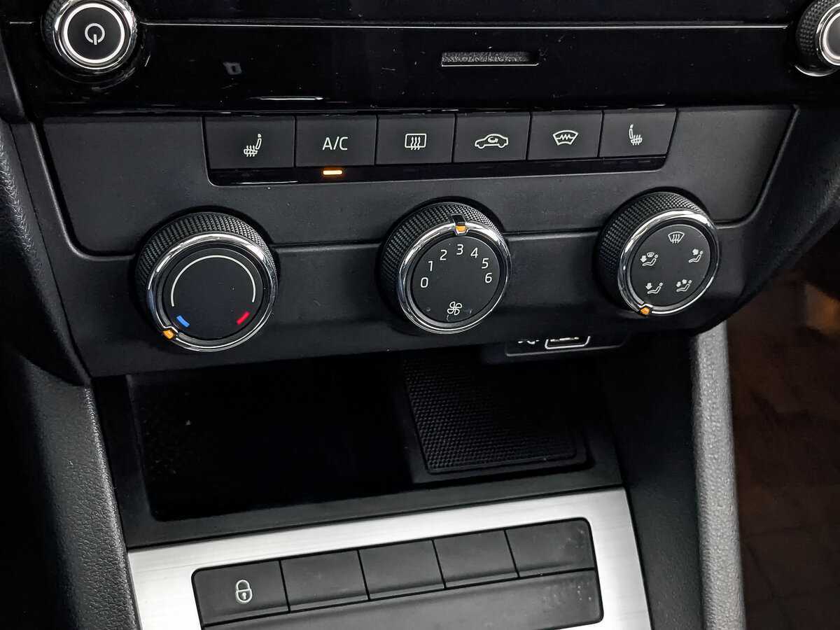 Skoda Octavia, 2018 - Фото №20