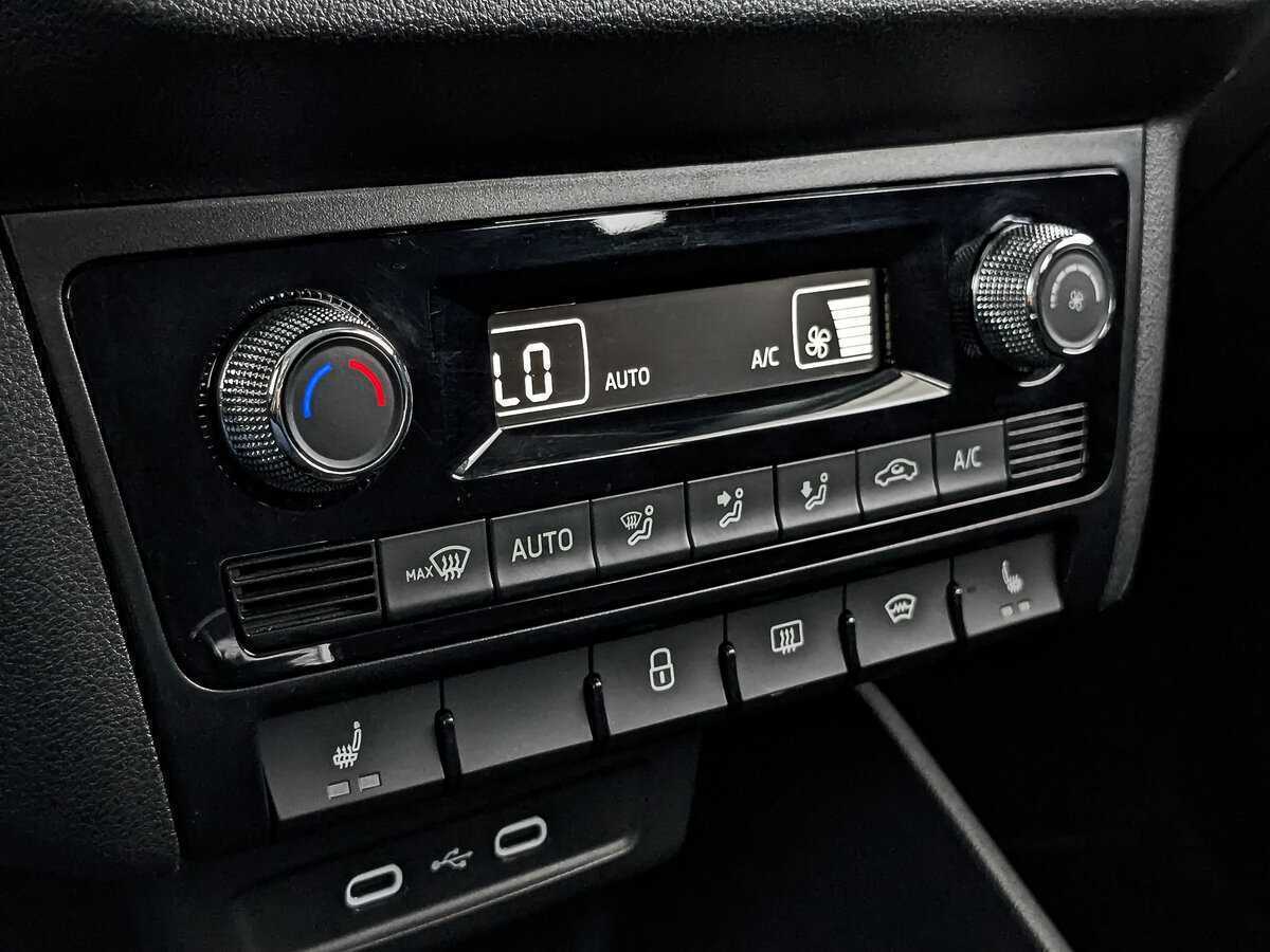 Skoda Rapid, 2020 - Фото №21