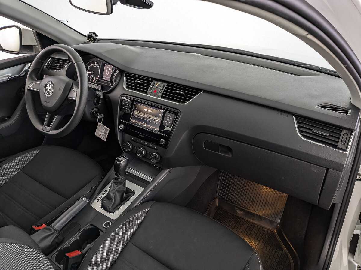 Skoda Octavia, 2019 - Фото №12